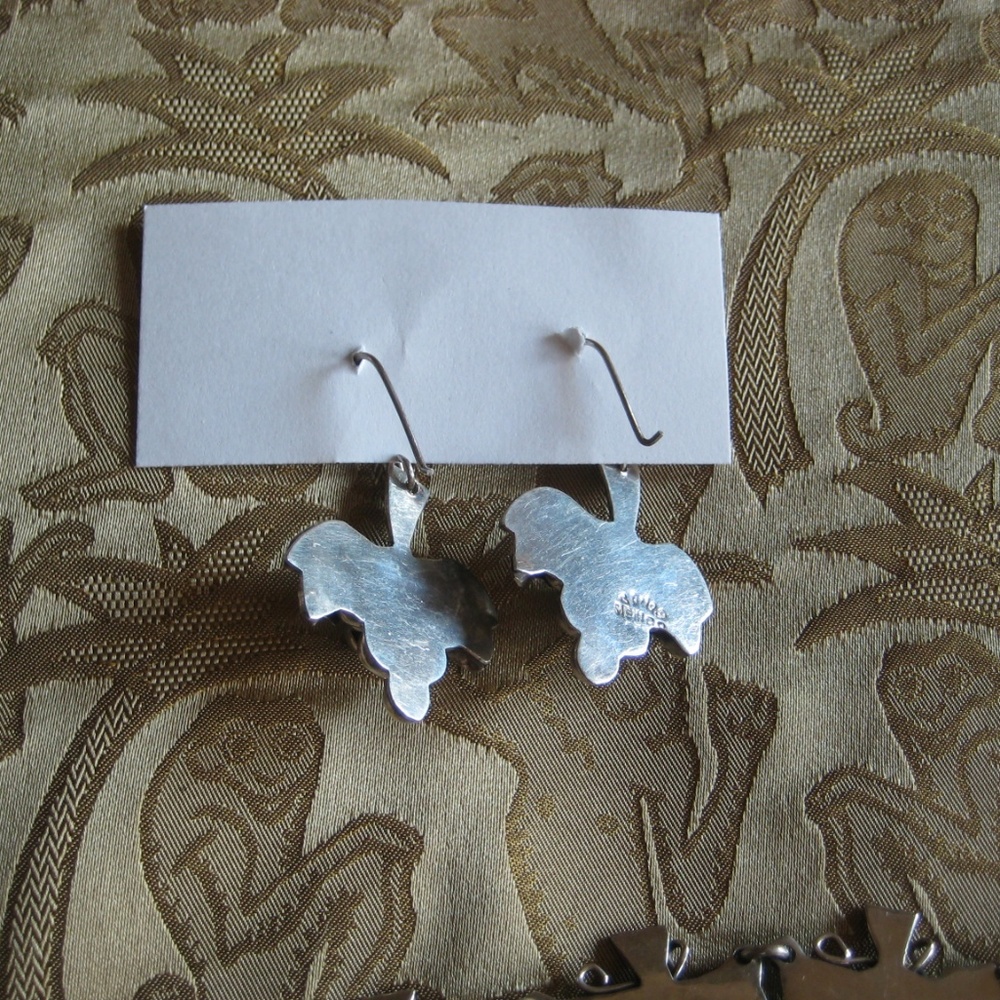 Sterling Silver Grape Necklace. Ear. Bracelet set - Picture 6 of 7